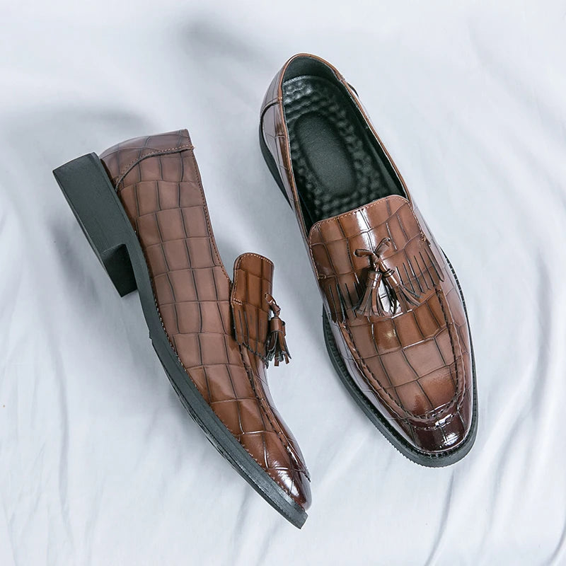 BeClassic™ Green Tassel Loafers – Elegant Leather Slip-Ons for Timeless Style.