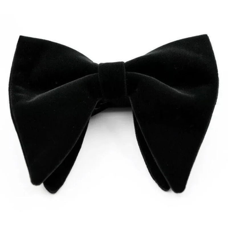 BeClassic Monoco Velvet Bow Tie – Black Signature