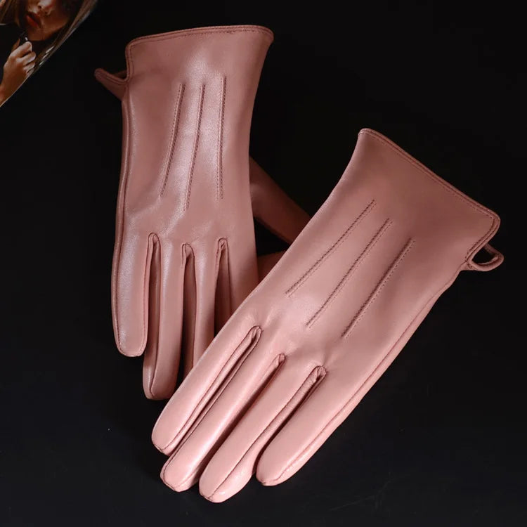 BeClassic Women’s Sheepskin Leather Gloves – Winter Warmth & Elegance