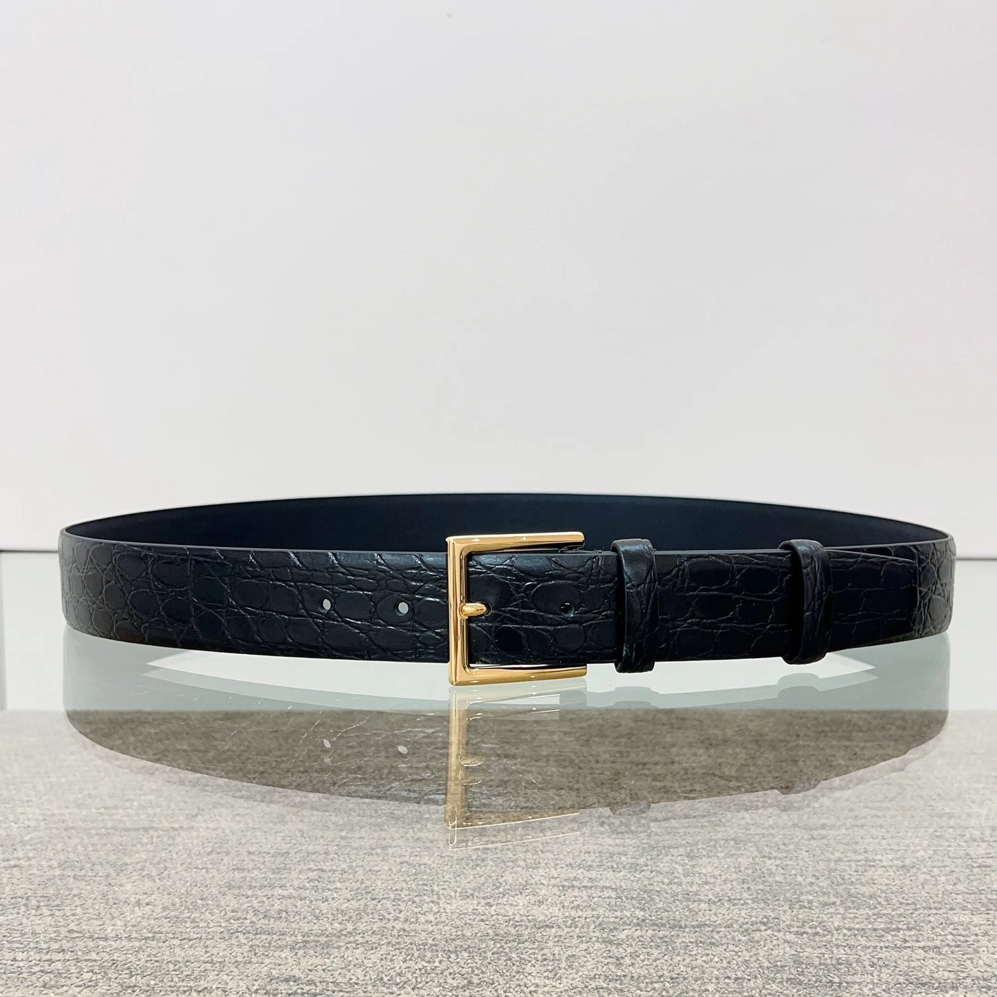 BeClassic™ 2025 Luxury Leather Belt – Designer Pin Buckle Strap for Formal & Casual Wear.