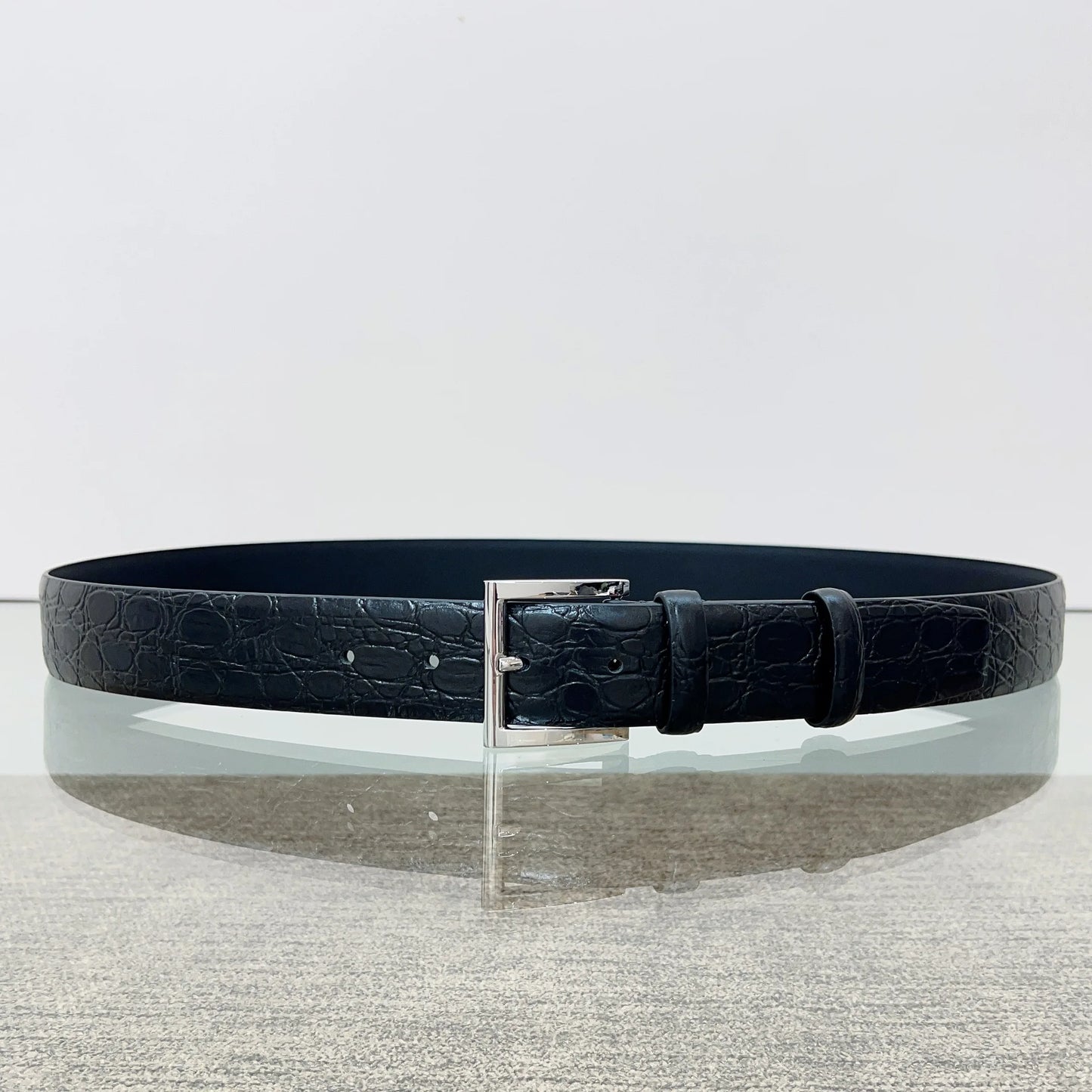 BeClassic™ 2025 Luxury Leather Belt – Designer Pin Buckle Strap for Formal & Casual Wear.