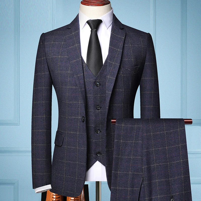 BeClassic™ Signature Plaid Three-Piece Suit – Slim-Fit Business Casual Set with Timeless Appeal.
